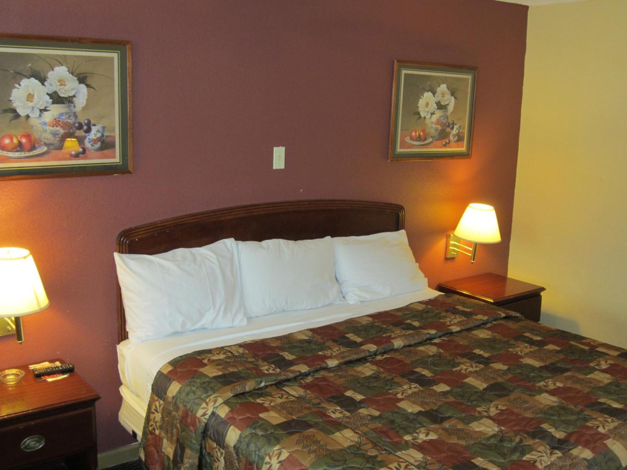 First Western Inn - Fairmont City Esterno foto
