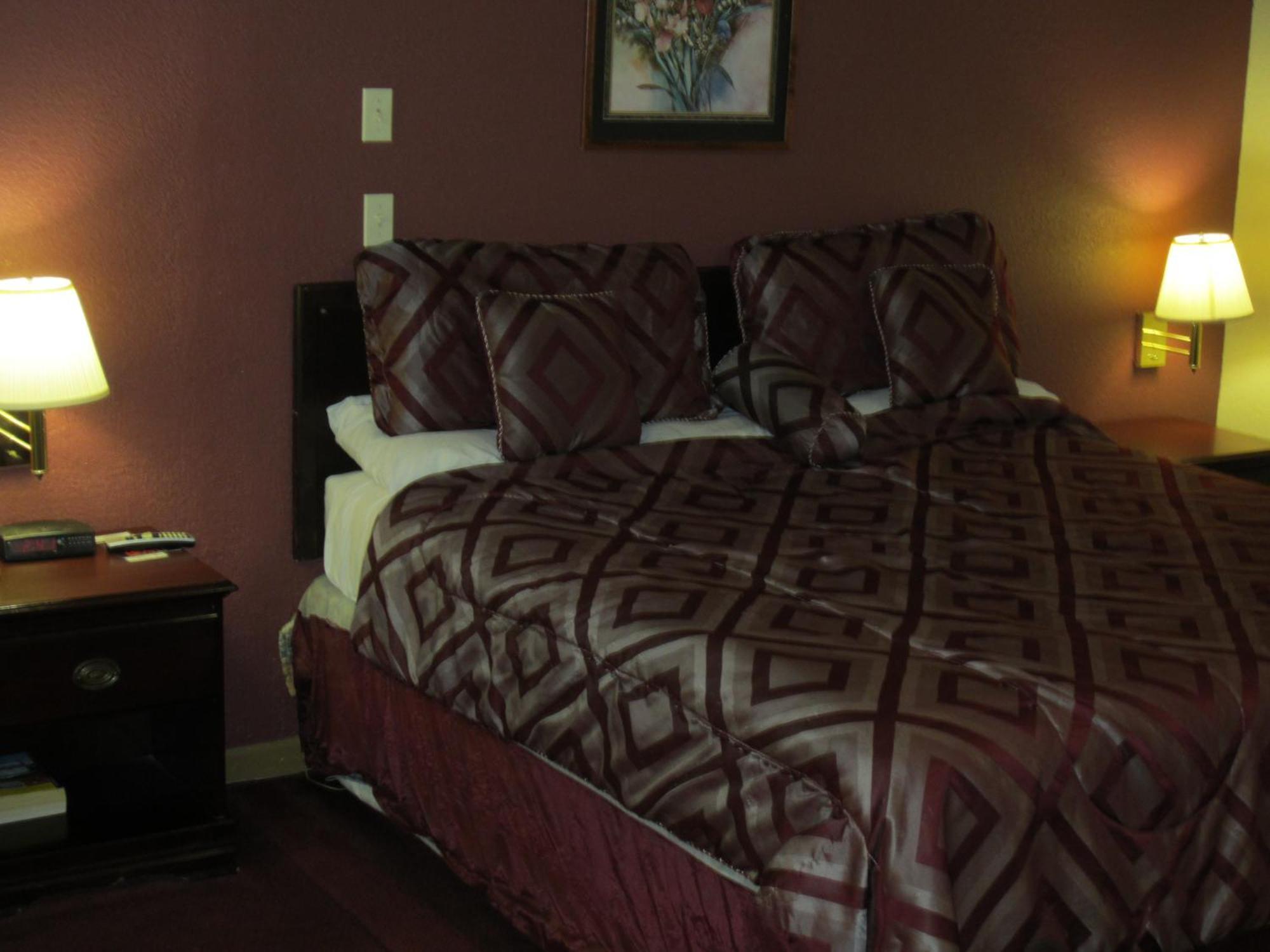 First Western Inn - Fairmont City Esterno foto