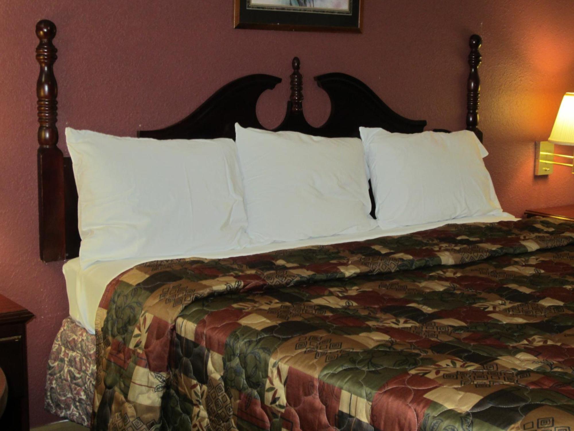 First Western Inn - Fairmont City Esterno foto