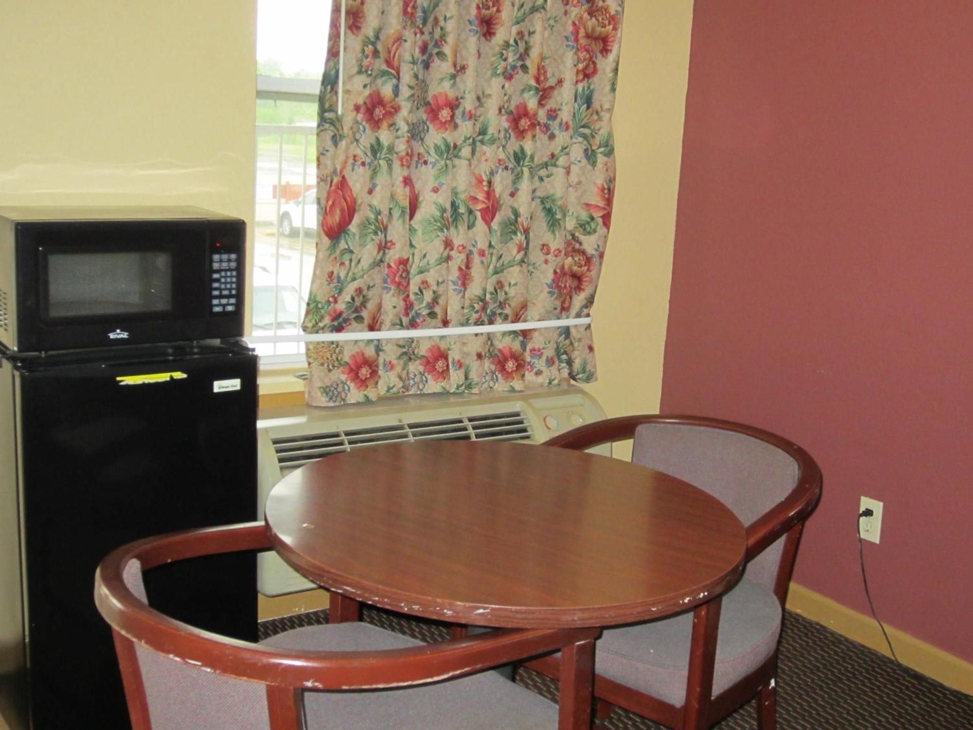 First Western Inn - Fairmont City Camera foto