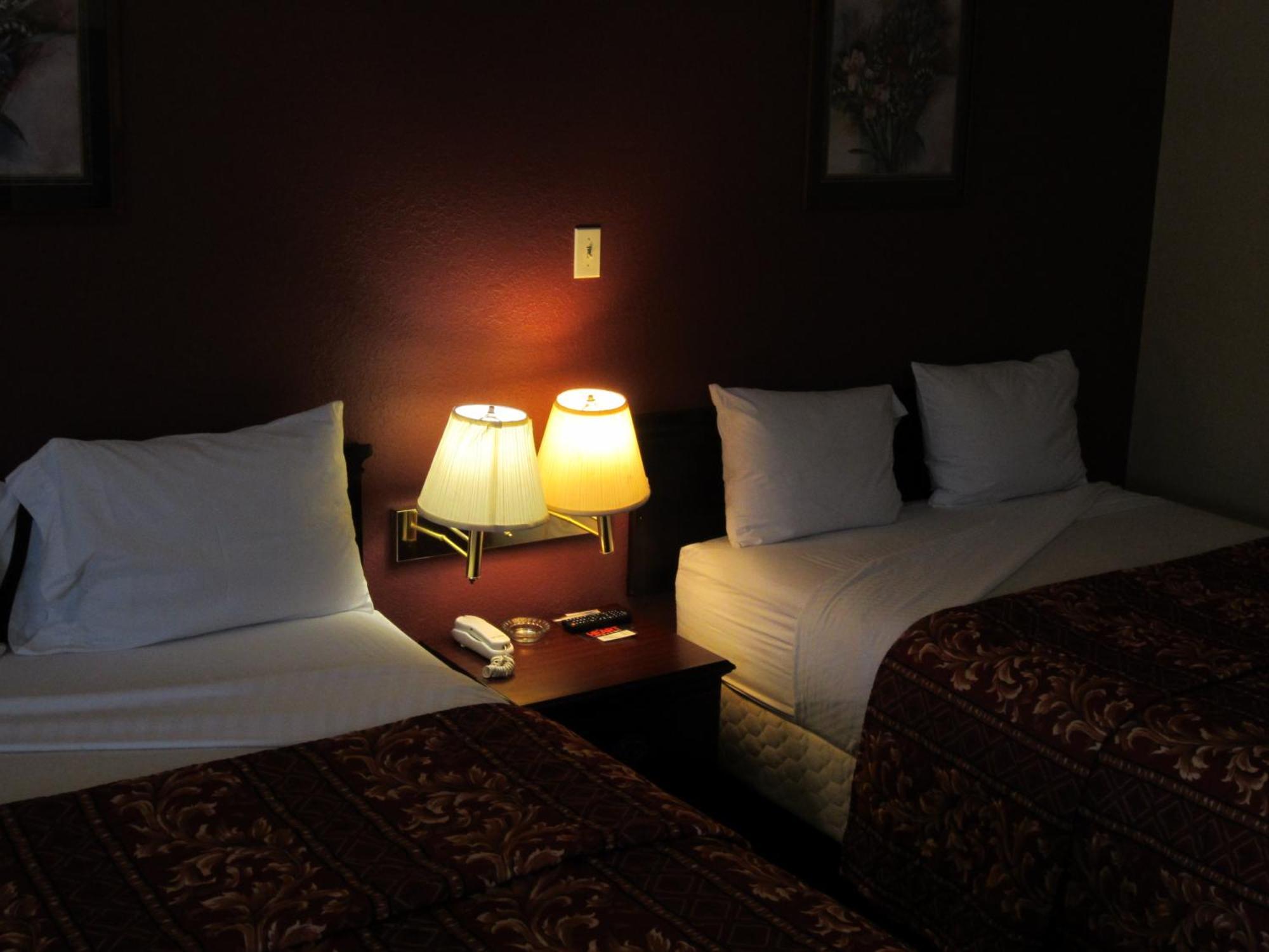 First Western Inn - Fairmont City Camera foto