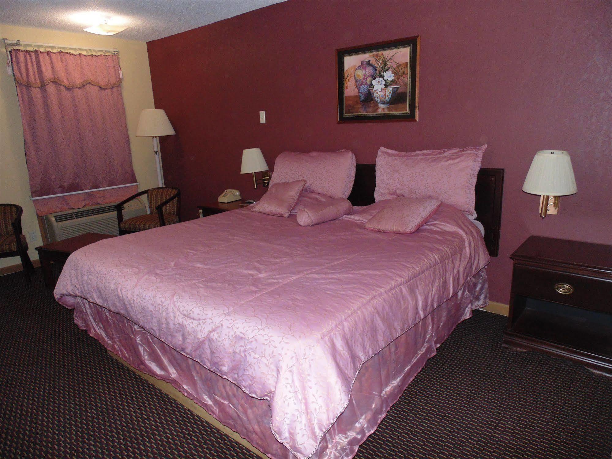 First Western Inn - Fairmont City Esterno foto